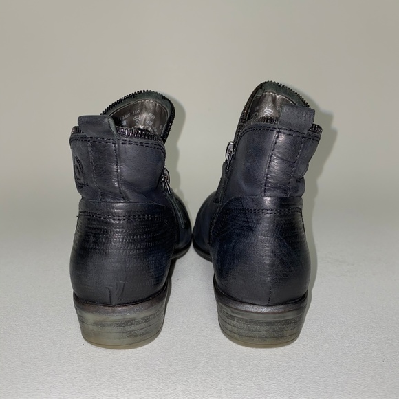 BUGATTI Leather Boots - Picture 5 of 7